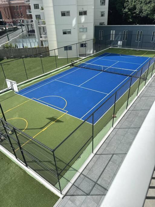 Stunning 3 Bd - 2 Bth City Apt - Pool & Carpark Auckland Exterior photo